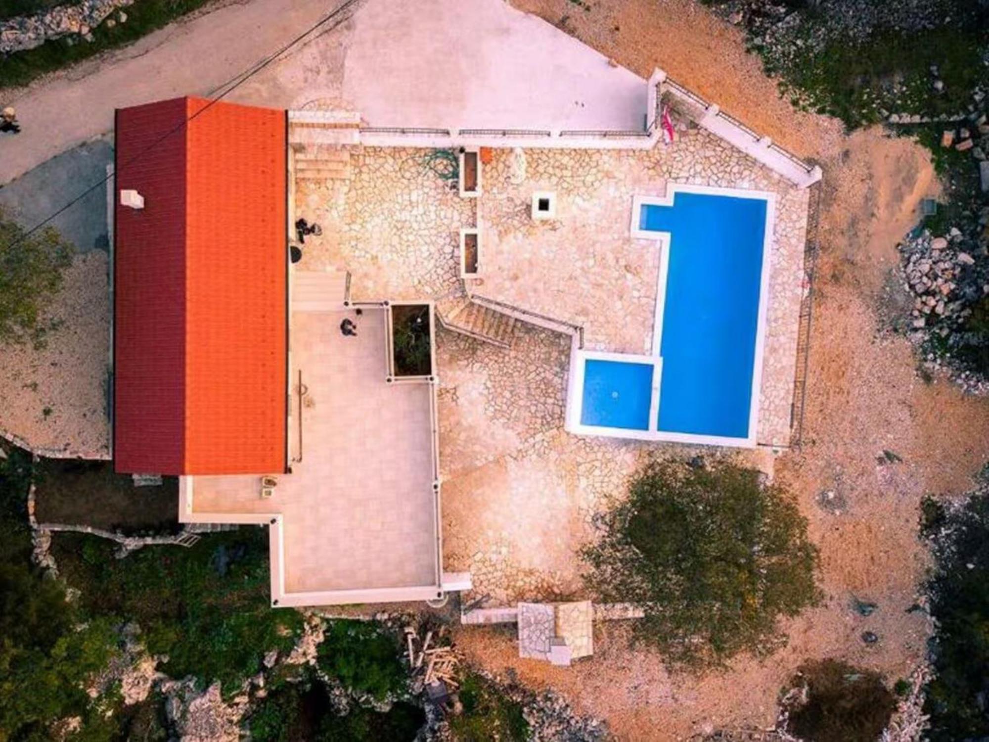 Вілла Dvori Stipanovi With Heated Pool And Jacuzzi Donje Rascane Екстер'єр фото